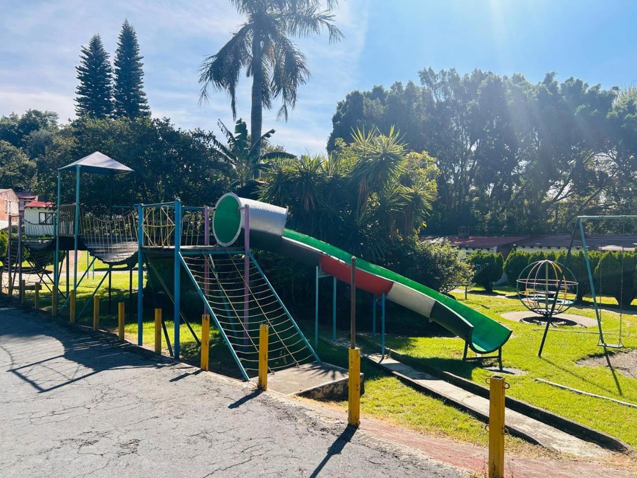 Club Santa Maria Hotell Cuernavaca Exteriör bild
